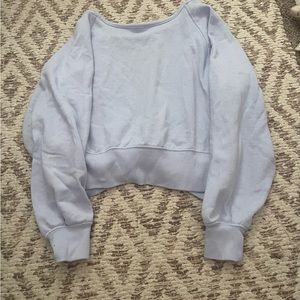 Periwinkle open back activewear top